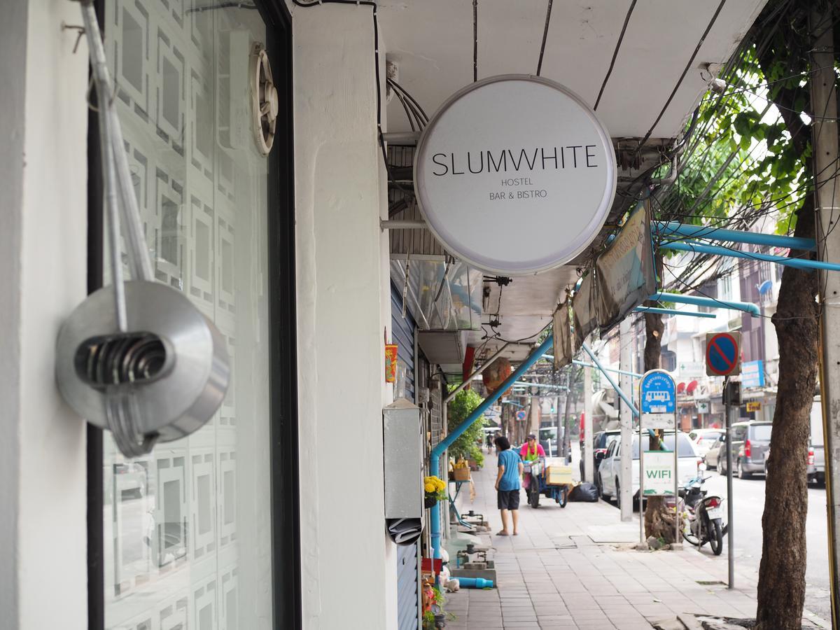 Slumwhite Hostel Bangkok Exterior photo